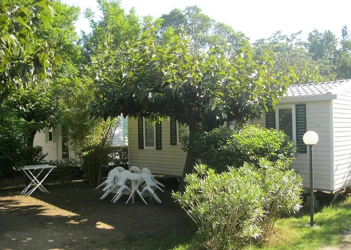 Le Rebau Camping Montblanc